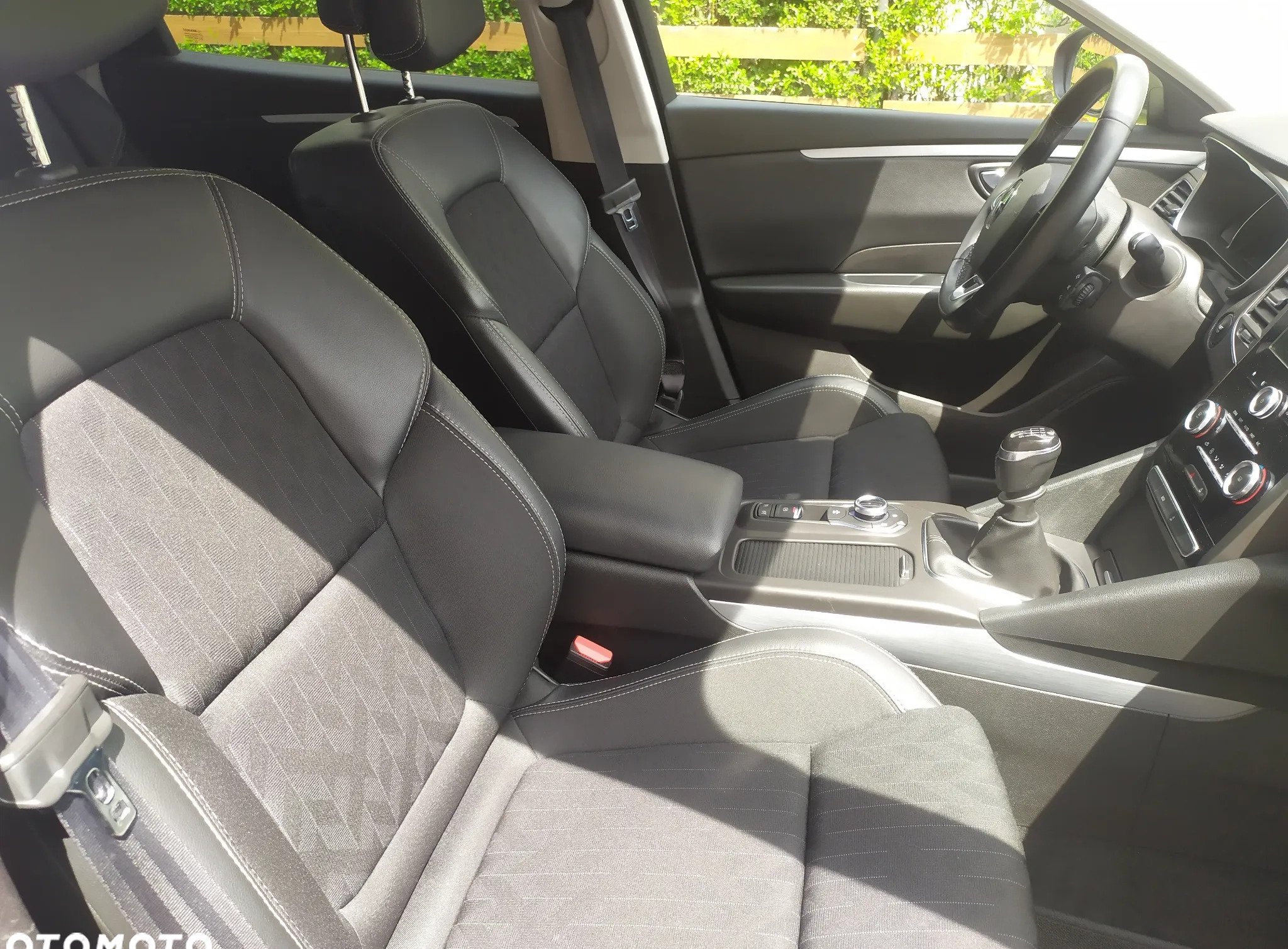 Renault Talisman cena 71900 przebieg: 73637, rok produkcji 2018 z Resko małe 254